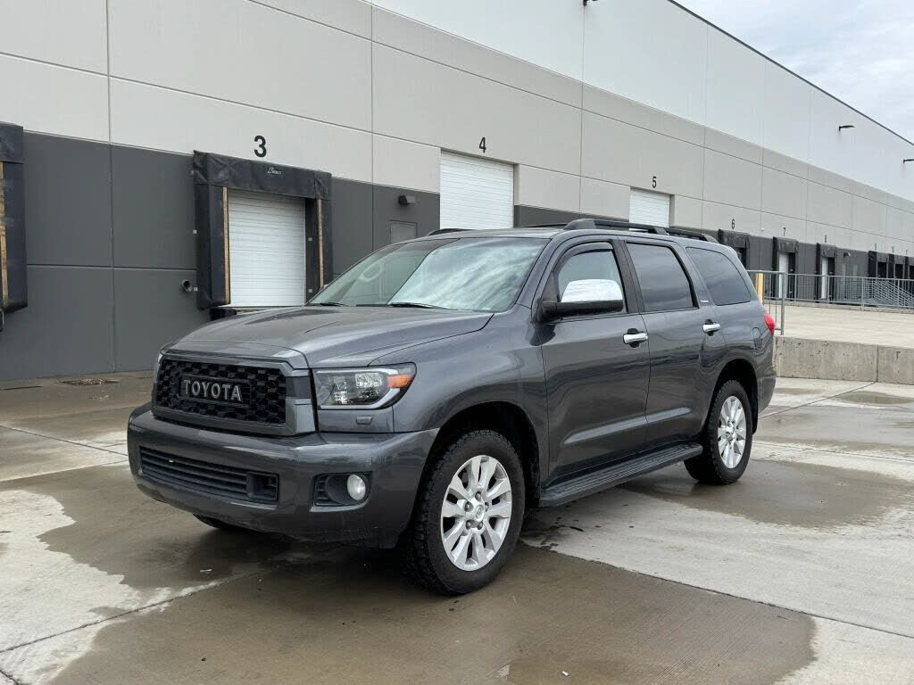 2011 TOYOTA Sequoia
