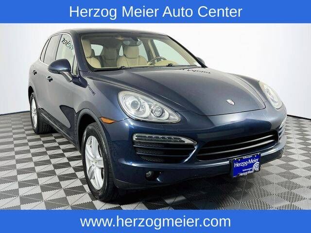 2011 PORSCHE Cayenne