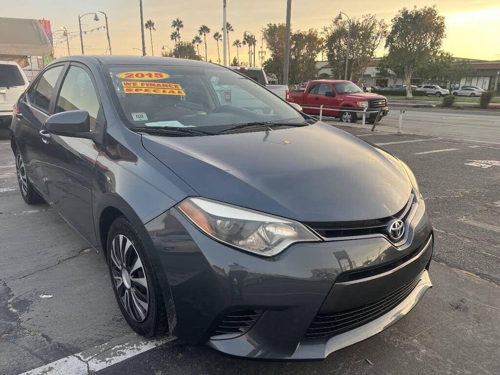 2015 TOYOTA Corolla