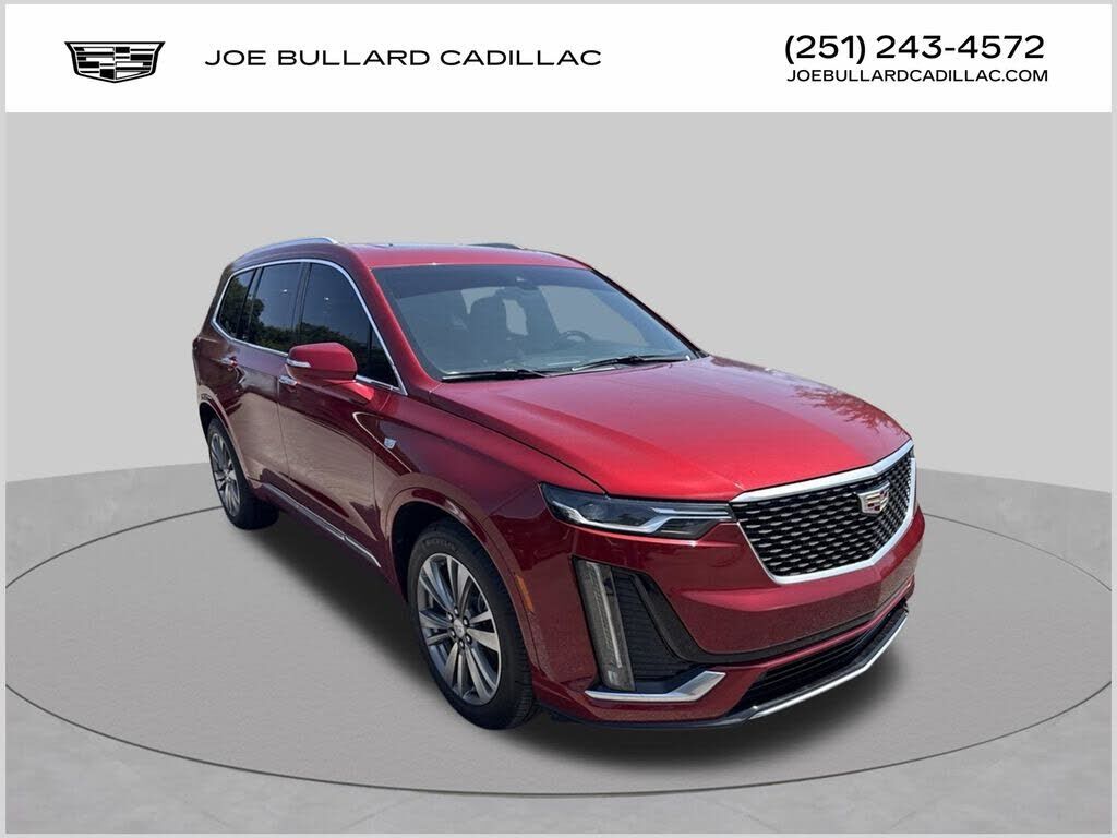 2021 CADILLAC XT6
