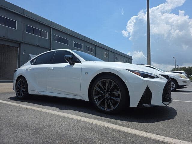2025 LEXUS IS