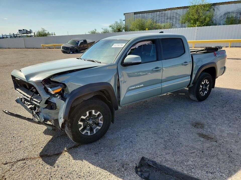 2023 TOYOTA Tacoma