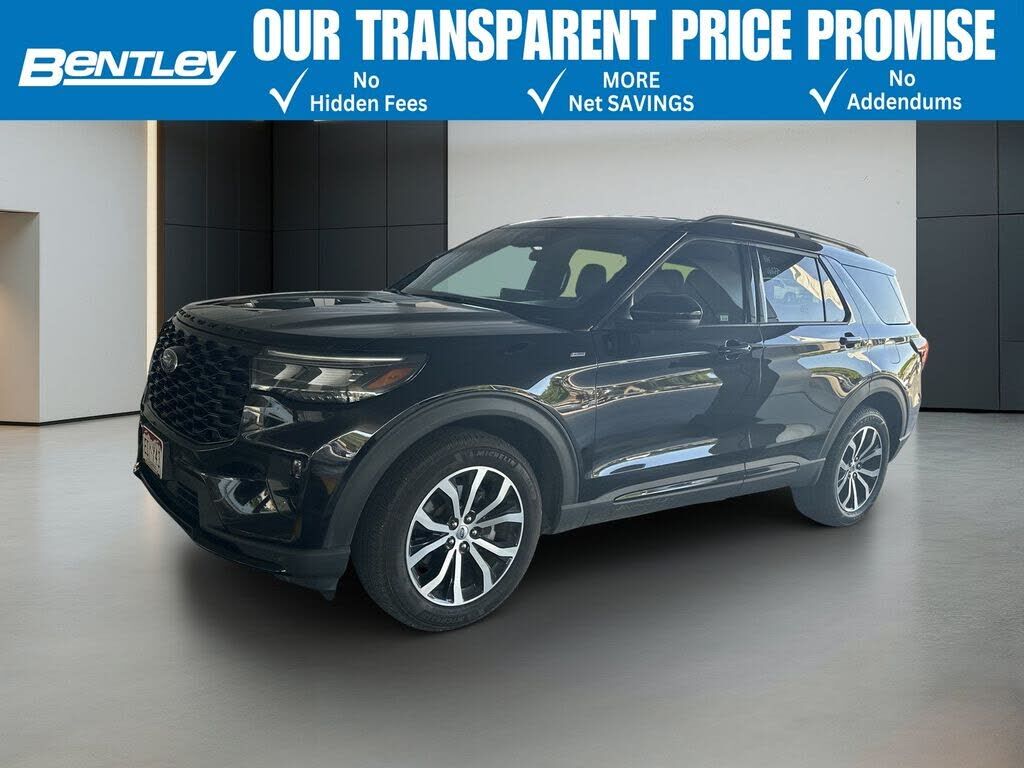 2025 FORD Explorer