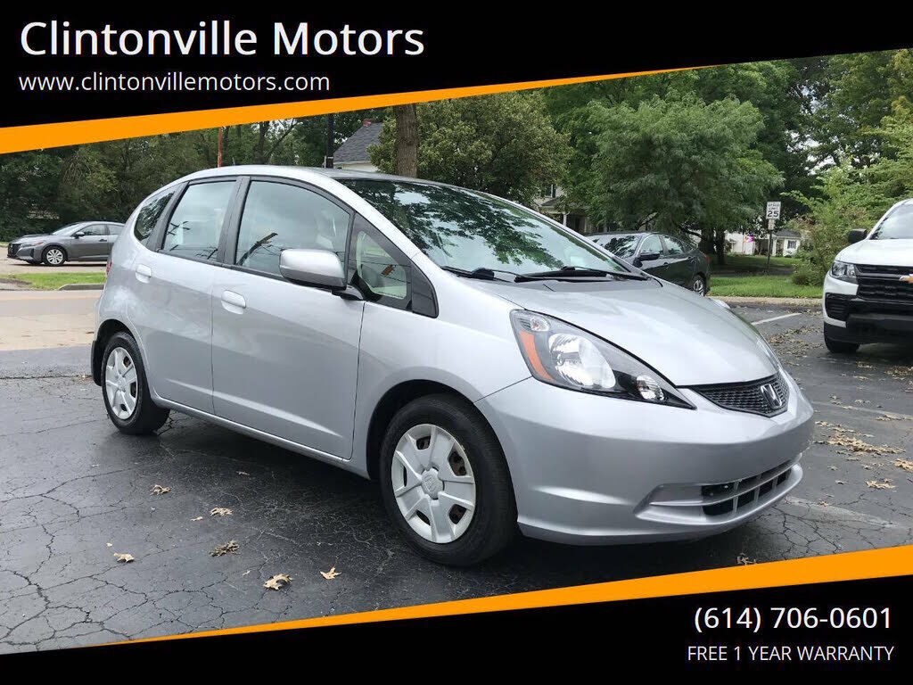 2012 HONDA Fit