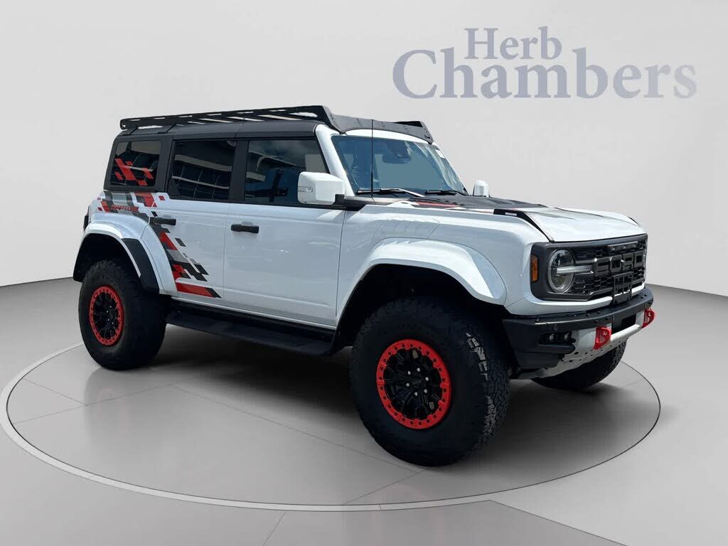 2024 FORD Bronco