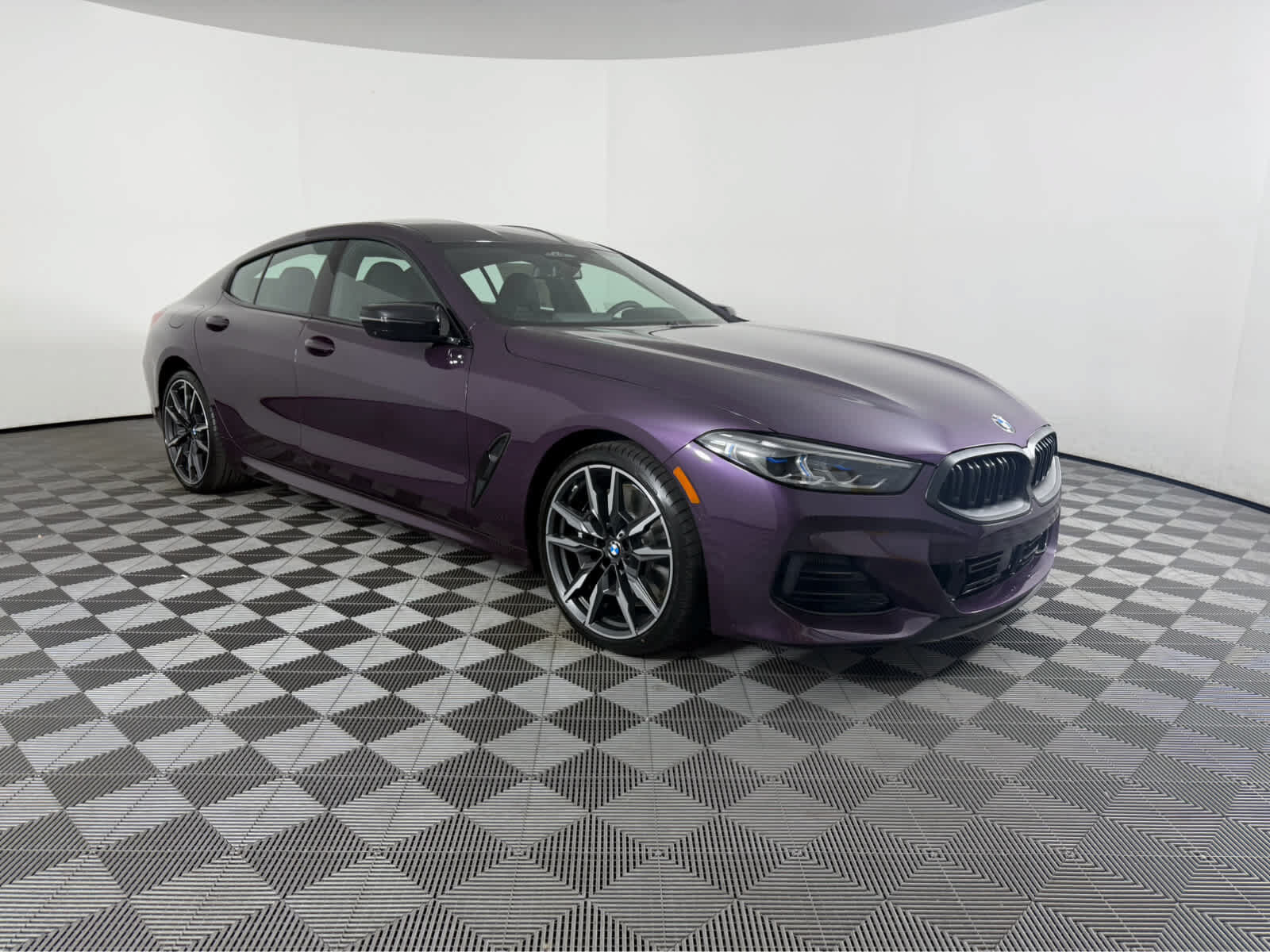 2026 BMW M8