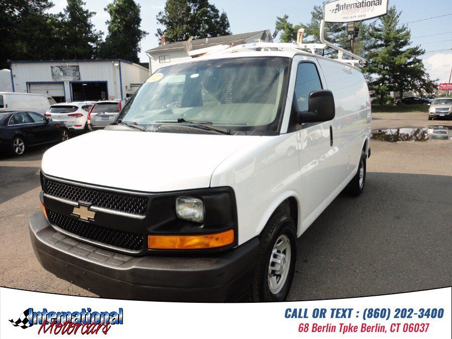 2017 CHEVROLET Express