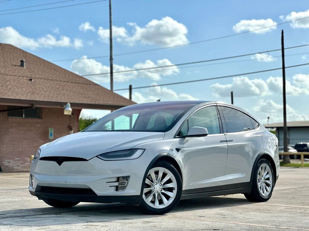 2018 TESLA Model X