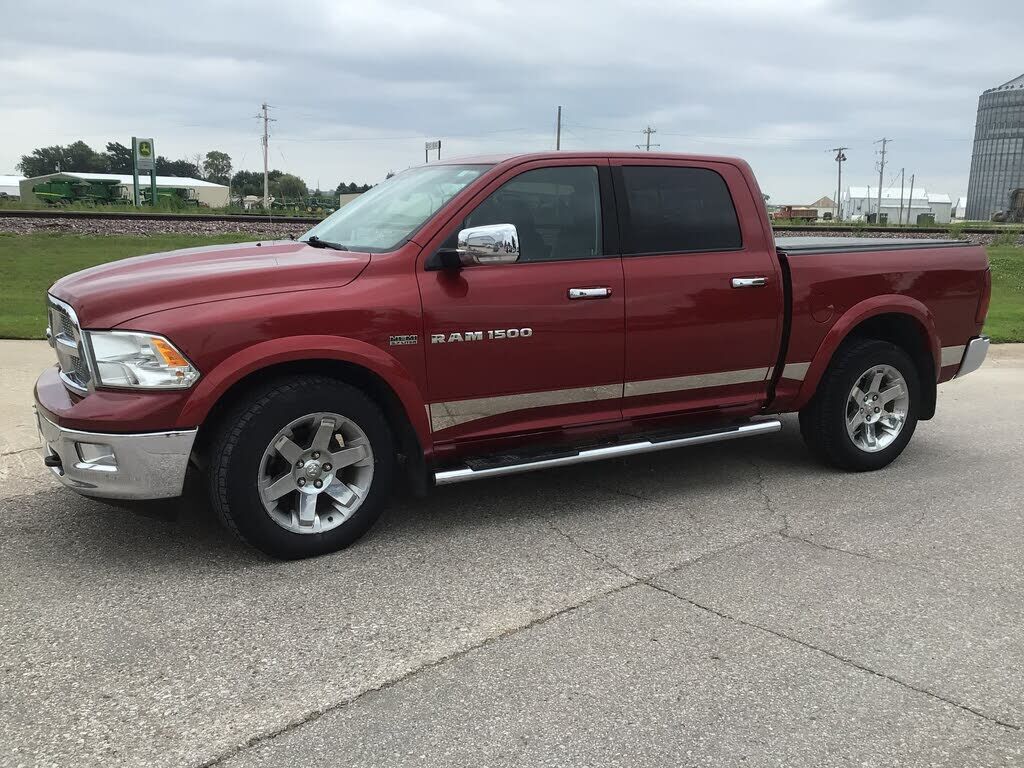 2012 DODGE Ram
