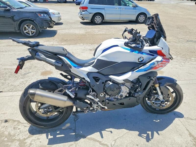 2023 BMW S 1000 XR