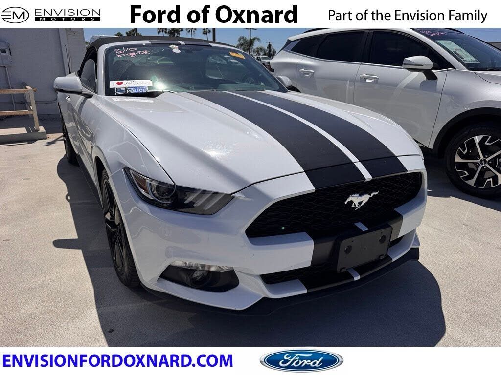 2017 FORD Mustang