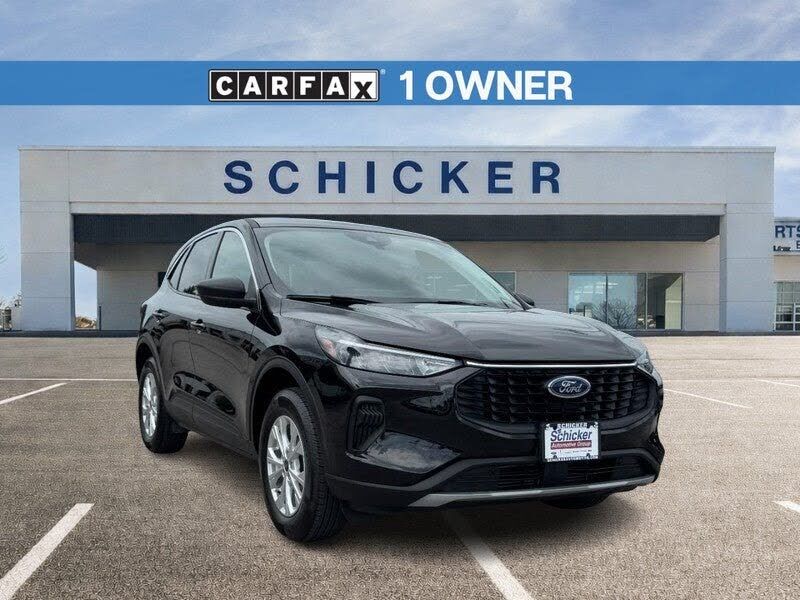 2024 FORD Escape