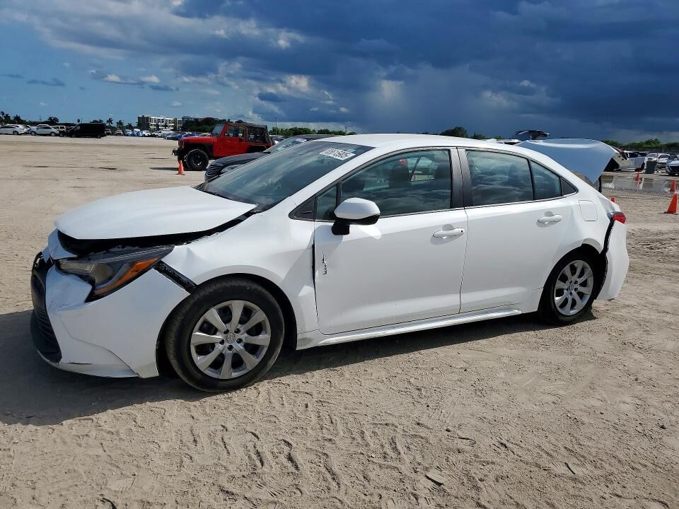2024 TOYOTA Corolla