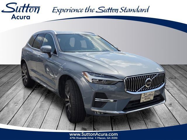 2023 VOLVO XC60