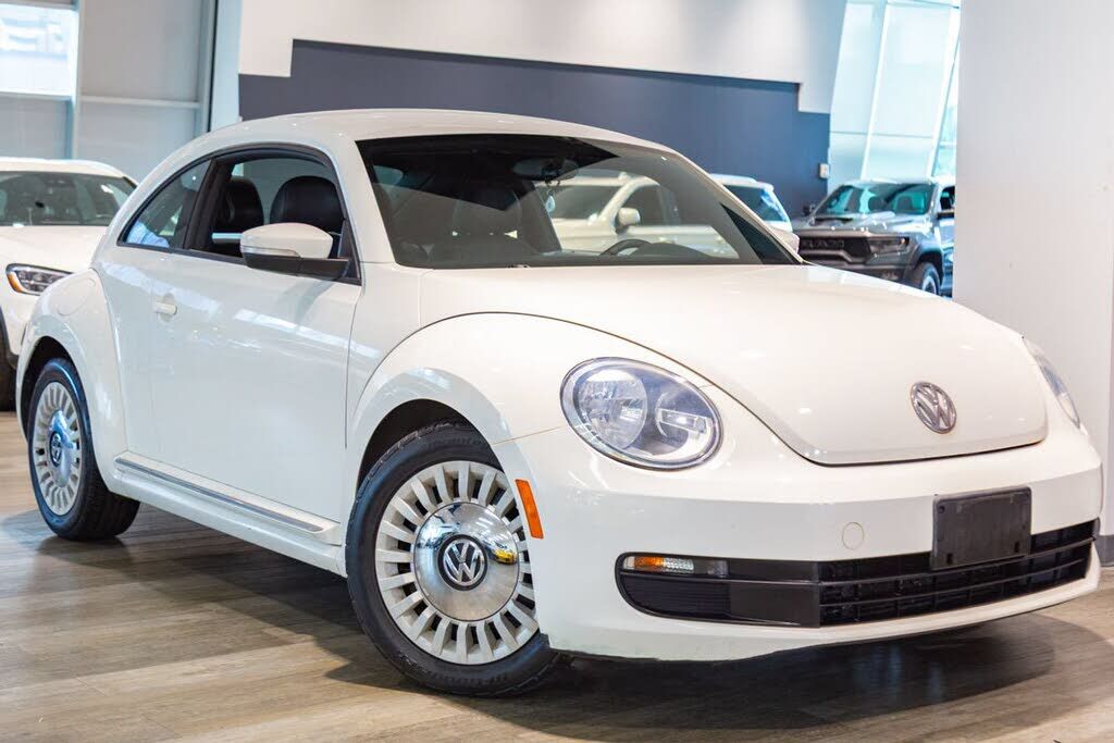 2013 VOLKSWAGEN Beetle