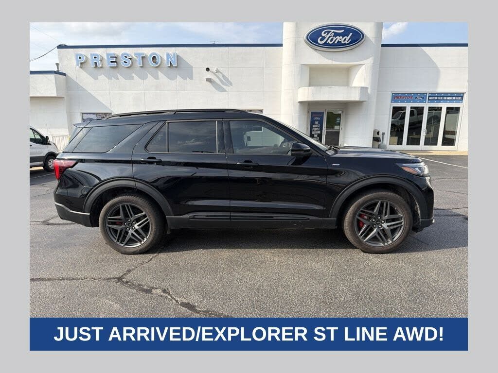 2025 FORD Explorer