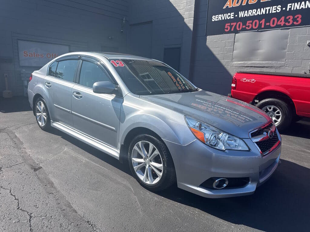 2013 SUBARU Legacy