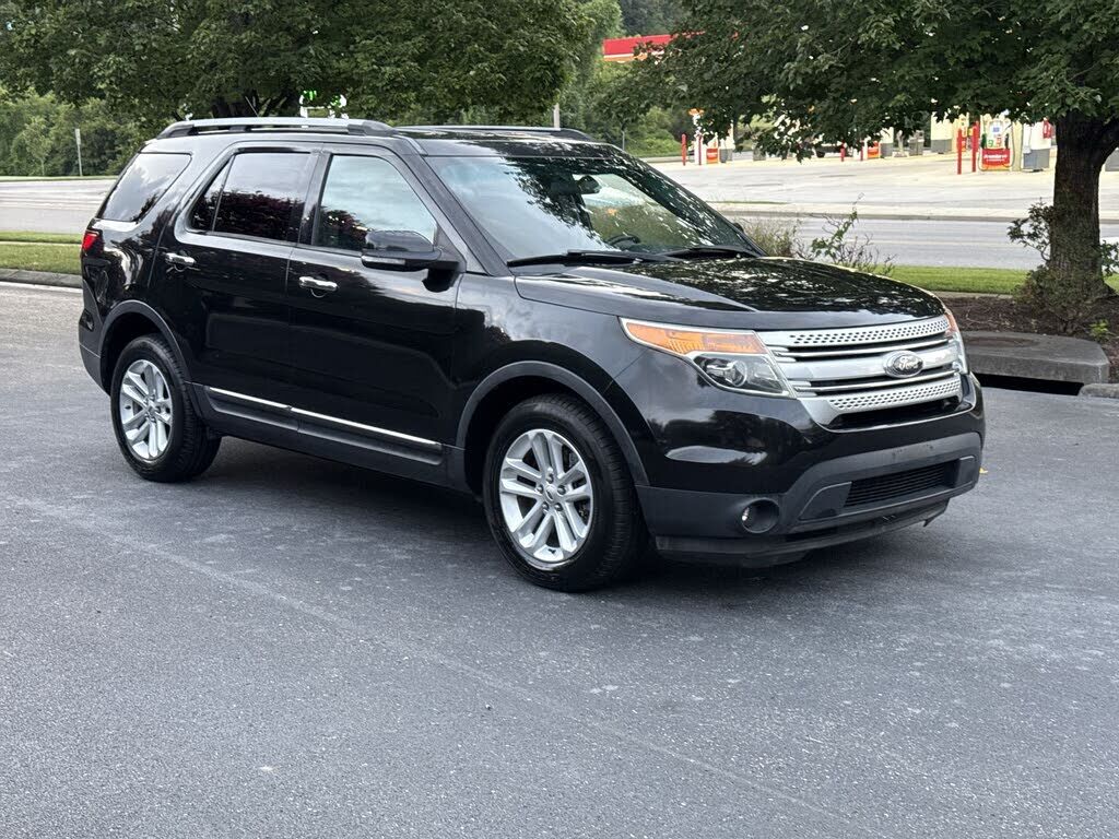 2014 FORD Explorer