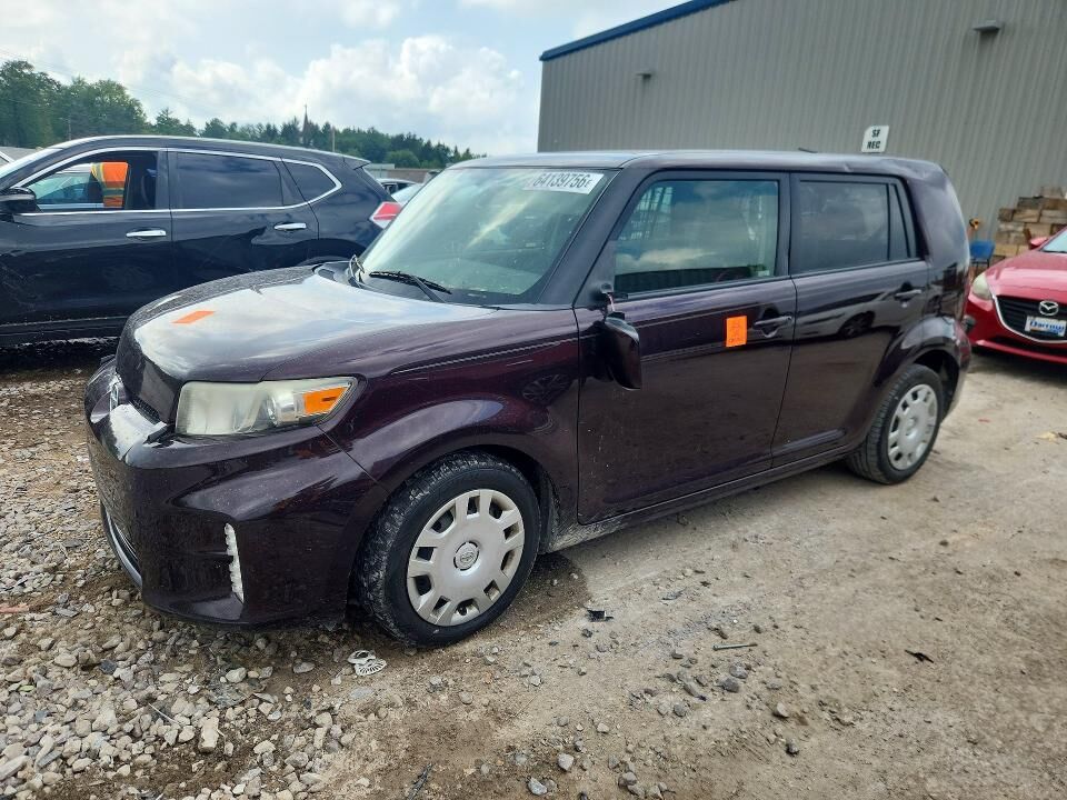 2013 TOYOTA SCION