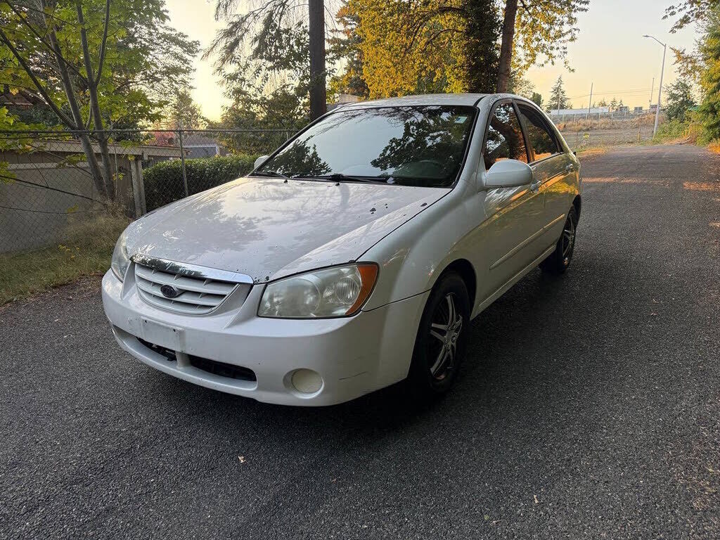 2005 KIA Spectra LD