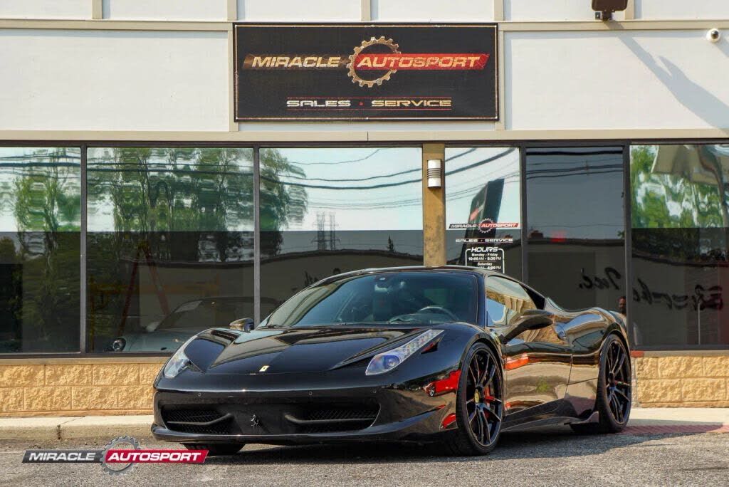 2011 FERRARI 458 Italia