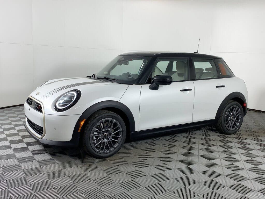 2026 MINI Hardtop