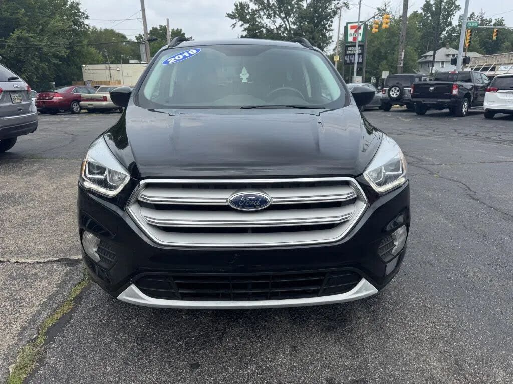 2019 FORD Escape