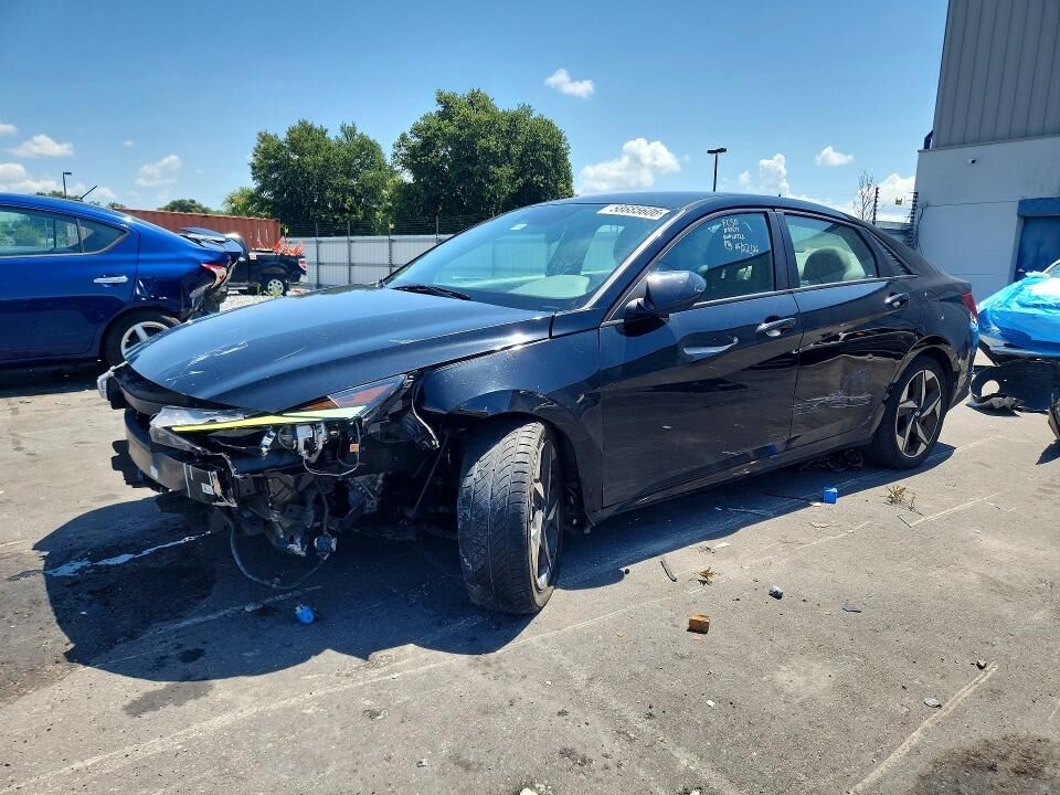 2023 HYUNDAI Elantra
