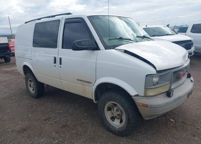2002 GMC Safari