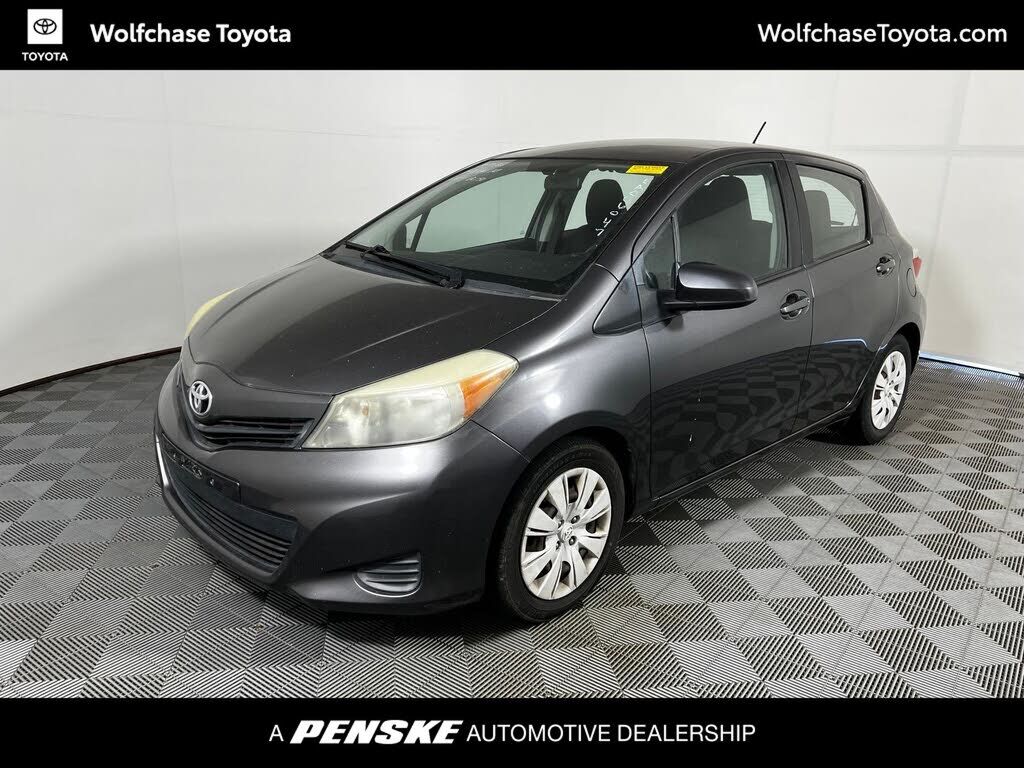 2014 TOYOTA Yaris