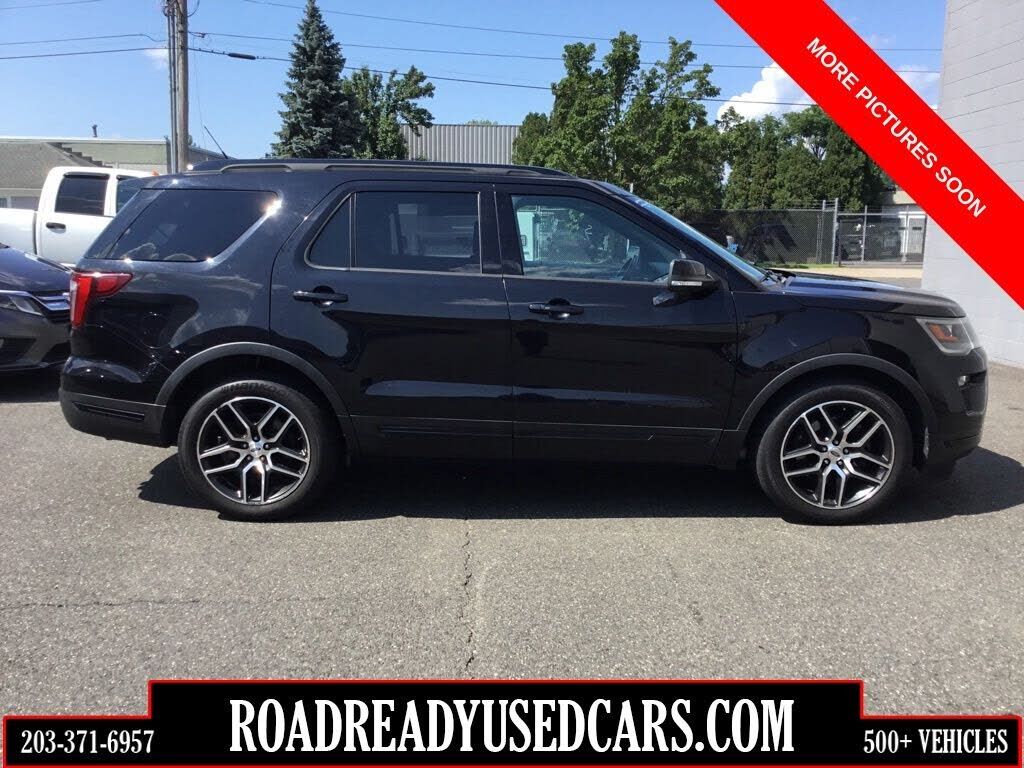 2019 FORD Explorer