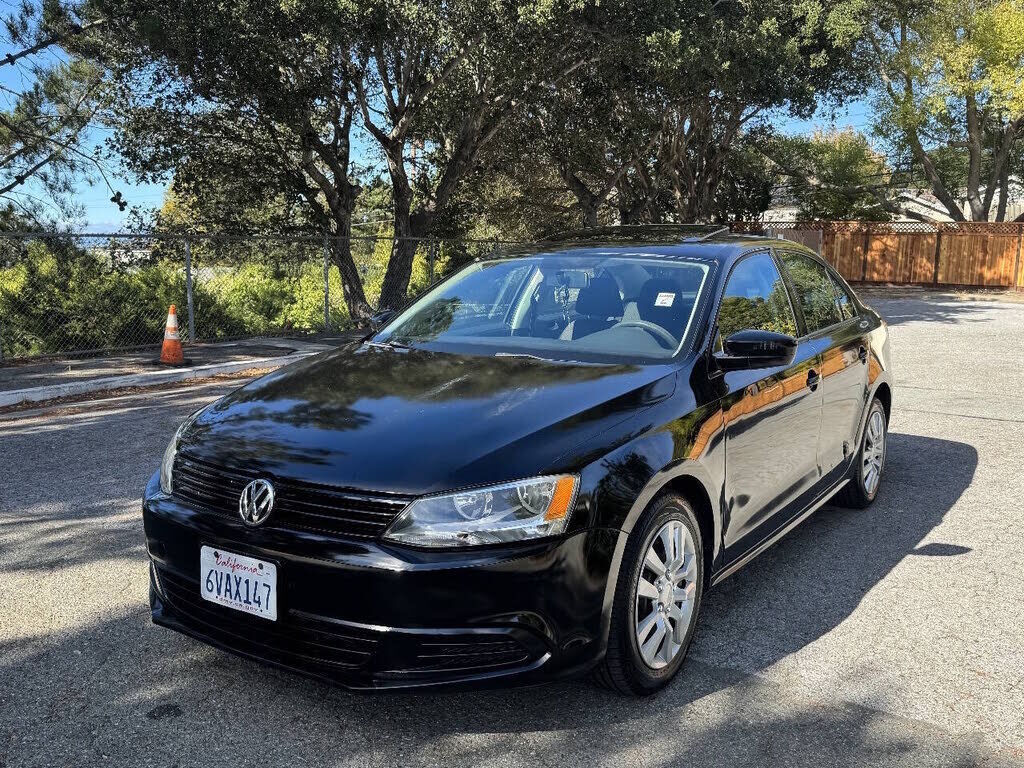 2012 VOLKSWAGEN Jetta