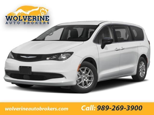 2023 CHRYSLER Voyager