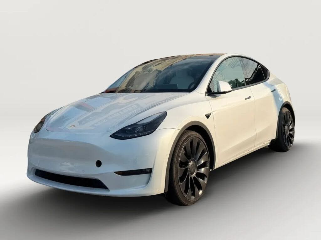 2022 TESLA Model Y