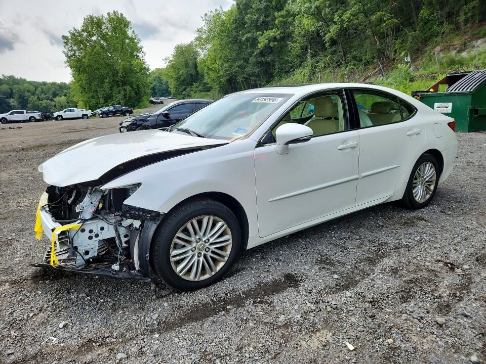 2015 LEXUS ES