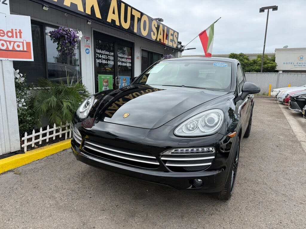 2014 PORSCHE Cayenne