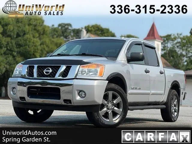 2015 NISSAN Titan