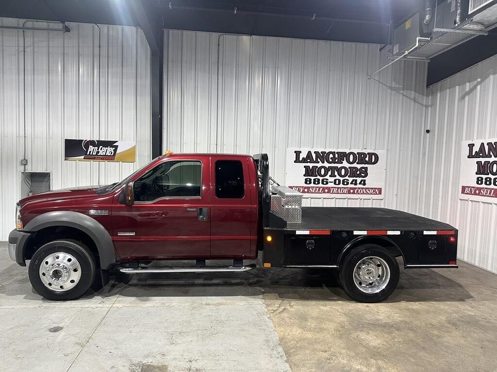 2005 FORD F-550