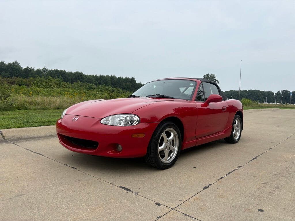 2002 MAZDA MX-5