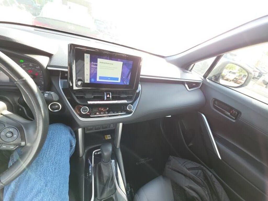 2023 TOYOTA COROLLA