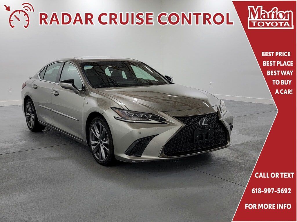 2019 LEXUS ES