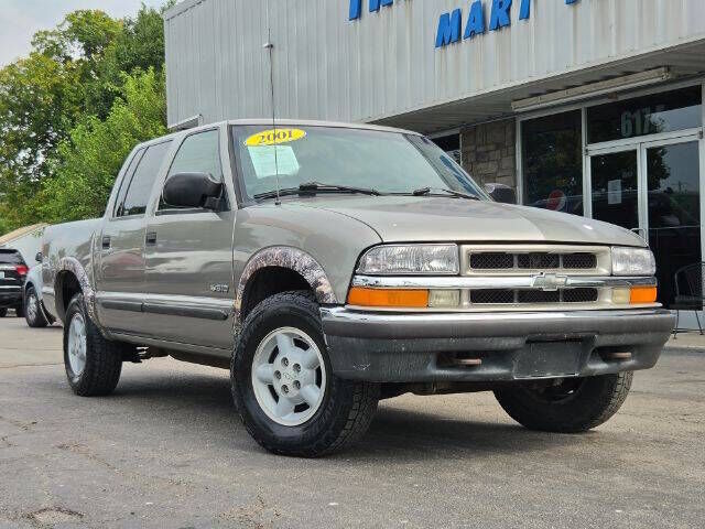 2001 CHEVROLET S-10 Pickup