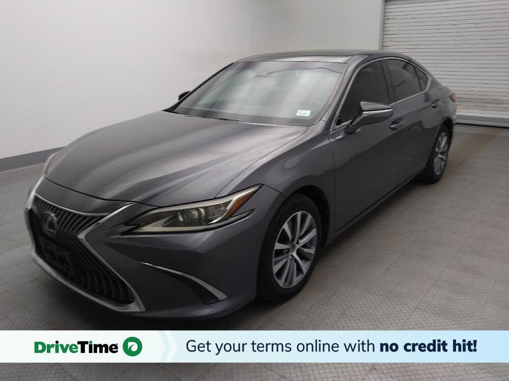 2019 LEXUS ES