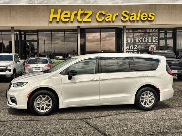2024 CHRYSLER Pacifica