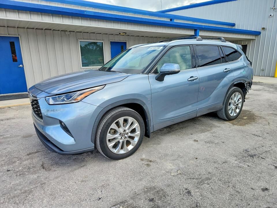 2020 TOYOTA Highlander