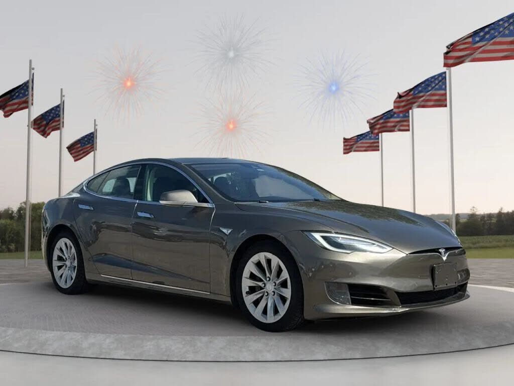 2016 TESLA Model S