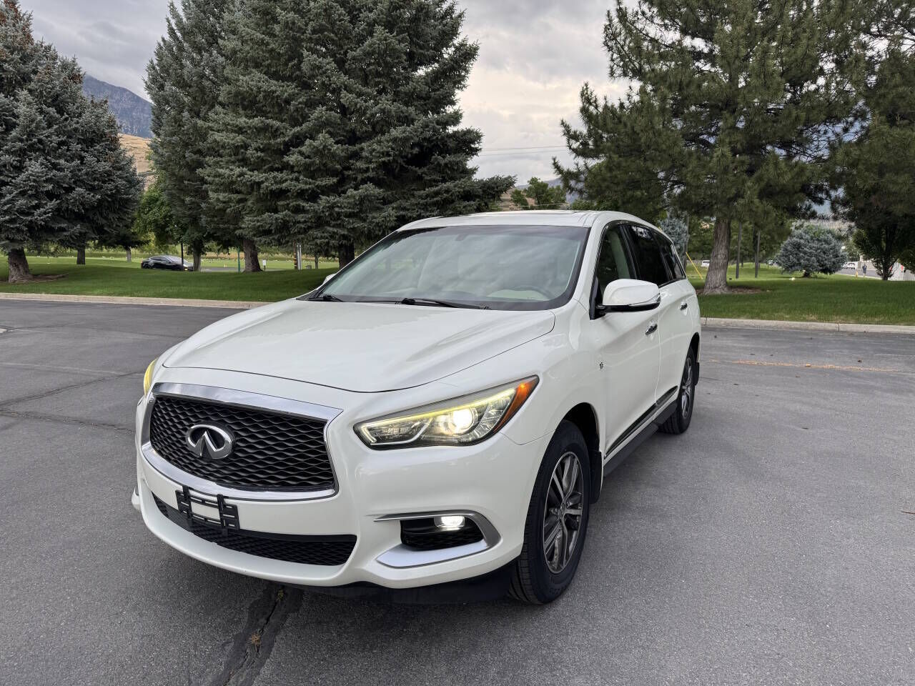 2016 INFINITI QX60
