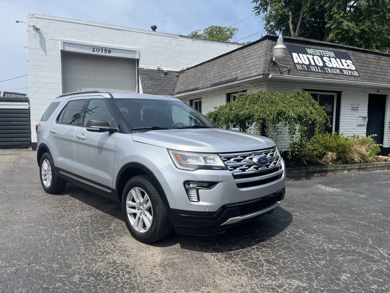 2019 FORD Explorer