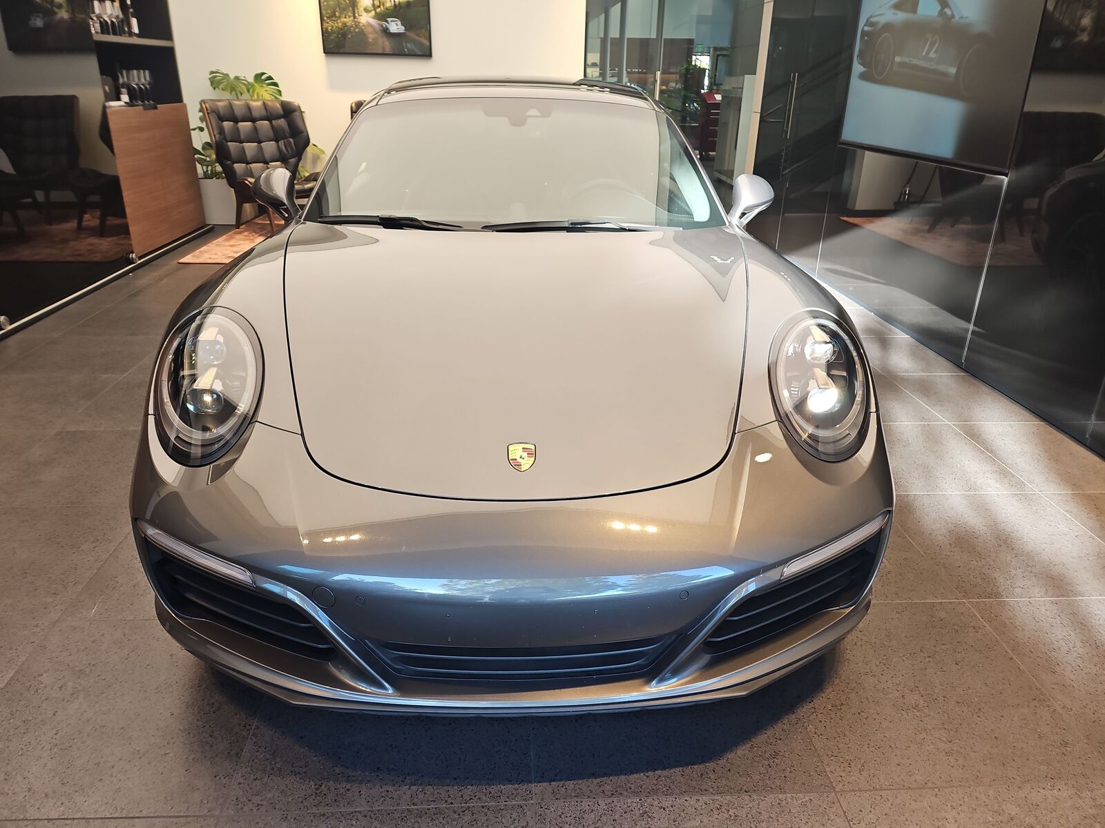 2019 PORSCHE 911