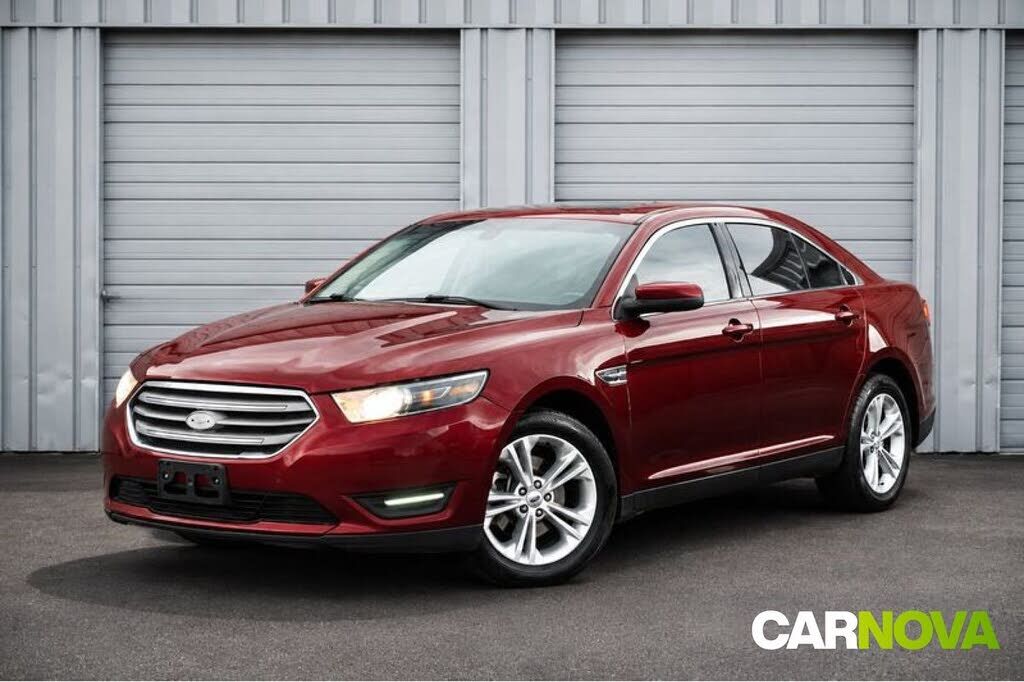 2016 FORD Taurus